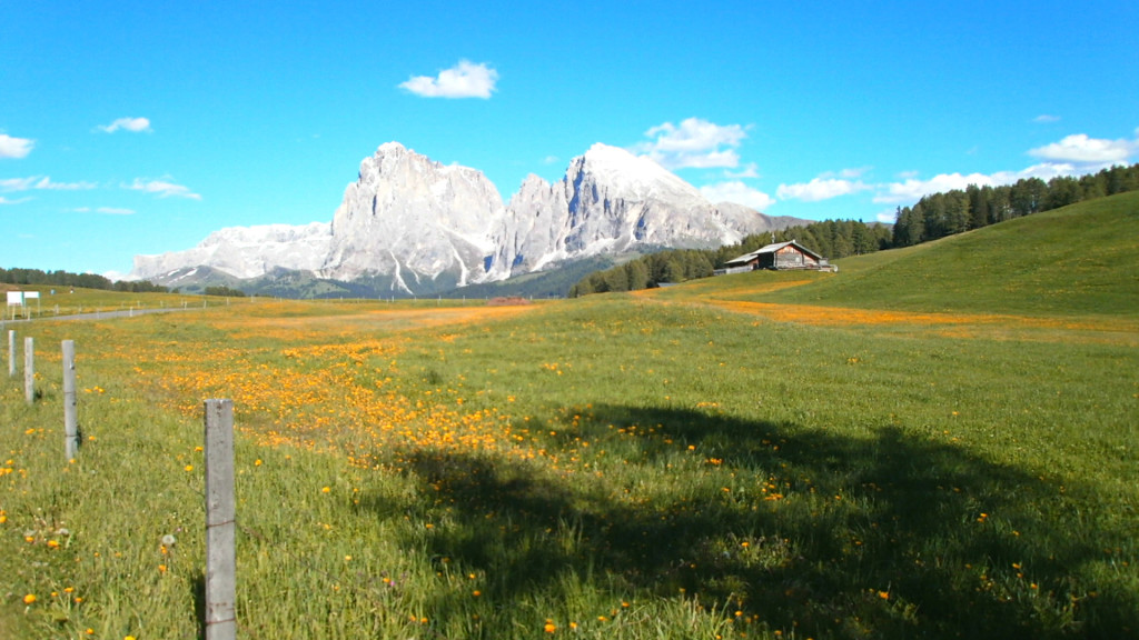 Nádherná krajina na vyvýšené ploše národního parku Parco Naturale Sciliar Catinaccio